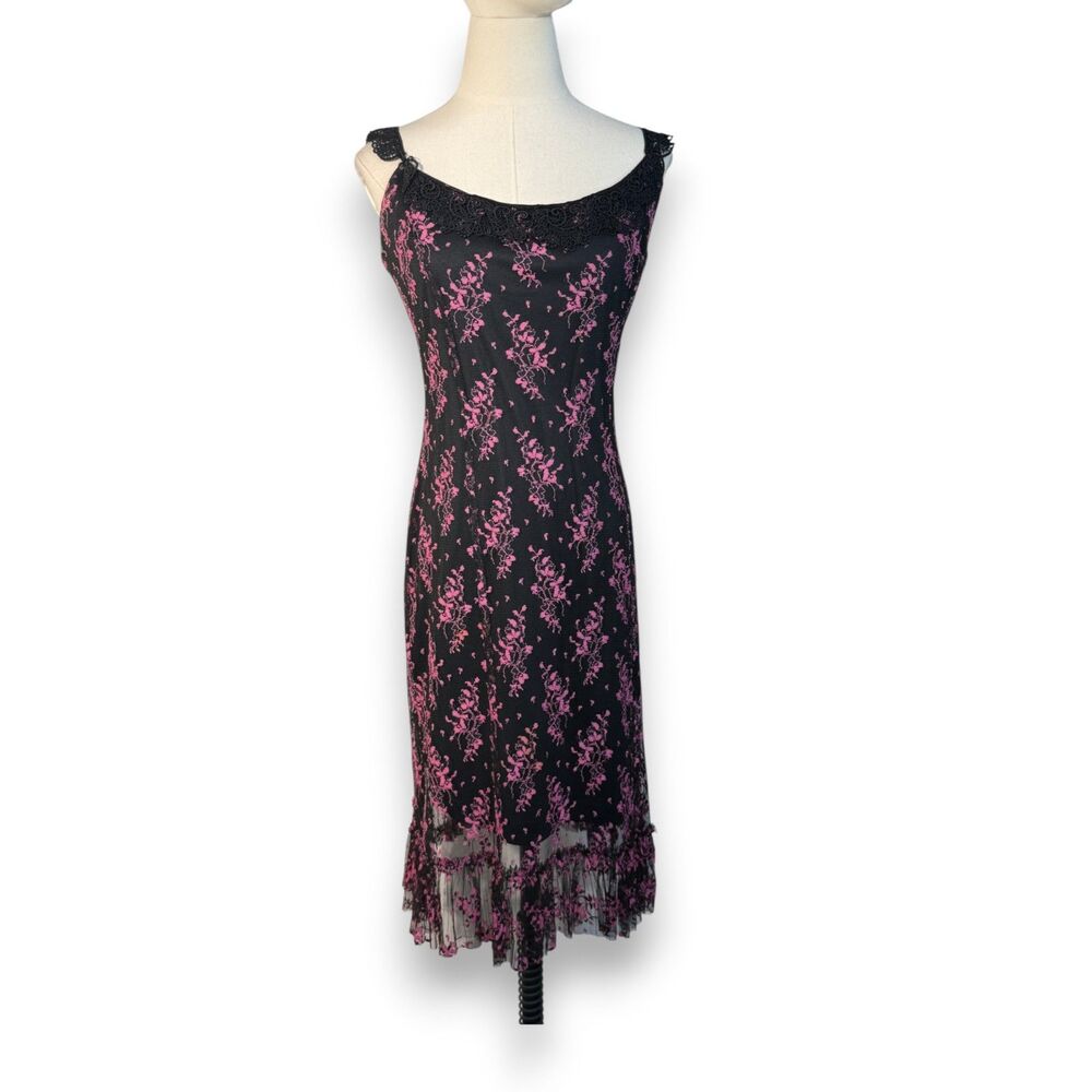 Betsey Johnson New York | Vintage | Black and Pink Lace Midi Ruffle Hem | Sz 10